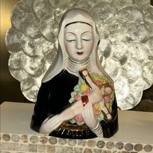 Vintage St. Therese Lisieux Planter